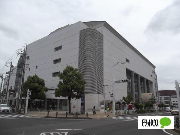 Mikawayaラピオ小牧店：811m