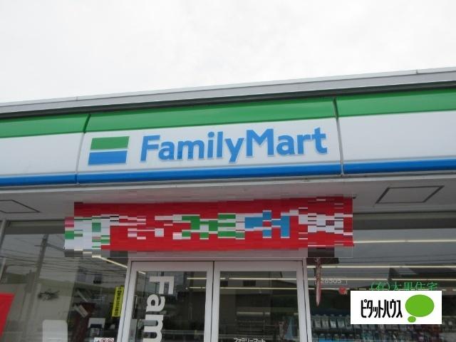 ファミリーマート小牧間々観音前店：319m