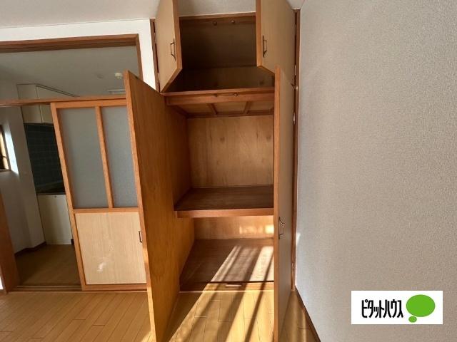 ホワイトピア岩崎（103） 収納