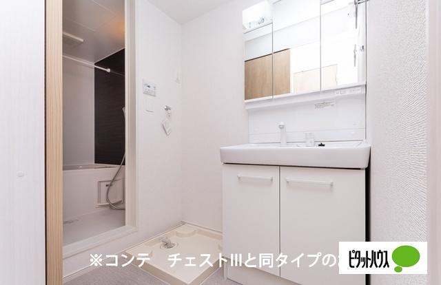 ヒカルサ　小牧田県ウエスト（101） 洗面