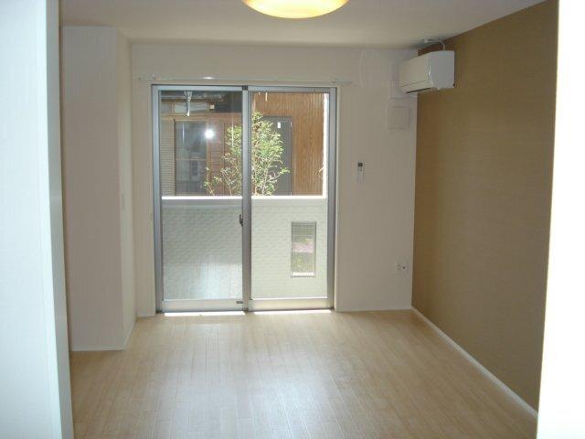 ロイヤル　ヒル 部屋画像