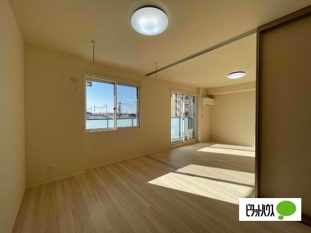 グランシャリオ　味岡（303） 部屋画像