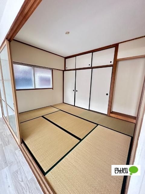 ファミリーワールド（1B） 部屋画像