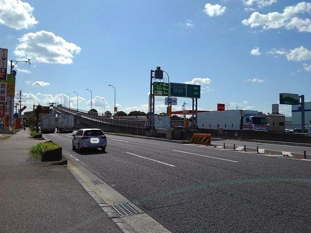 名古屋高速道路11号小牧北：800m