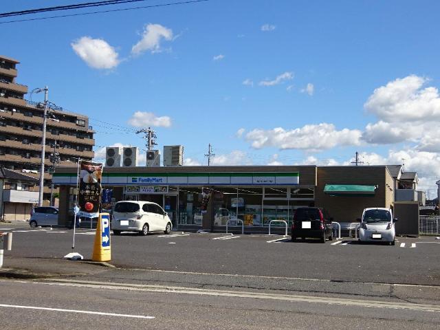 ファミリーマート春日井上条六丁目店：991m