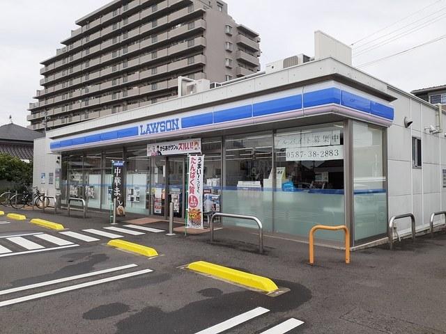ローソン岩倉大市場町店：37m