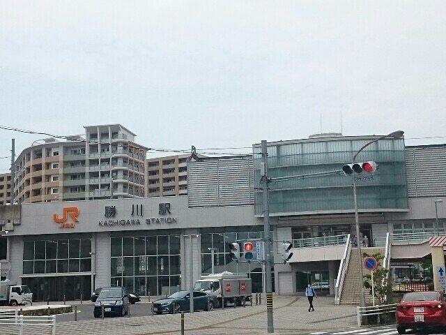 JR勝川駅：1900m