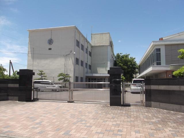 小牧市立北里中学校