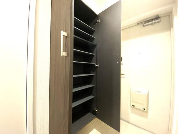 ニューイーストタワー船橋本町 玄関