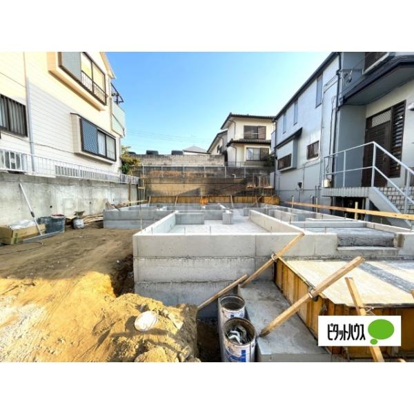 現在建築中です