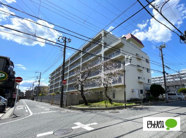 専用庭付きです、いつでもご見学は可能です