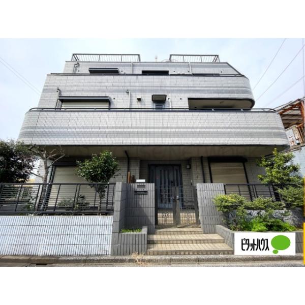 鉄骨造・屋上付きの注文住宅です