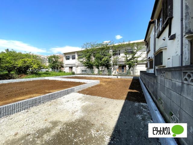 現在建築中です