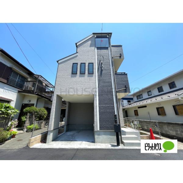 現在建築中です