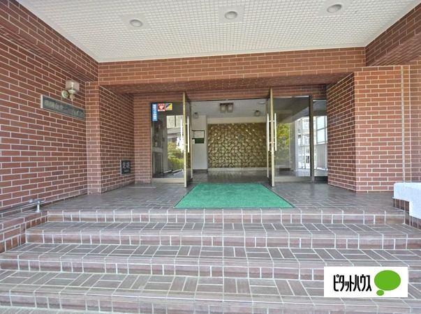 エントランスです