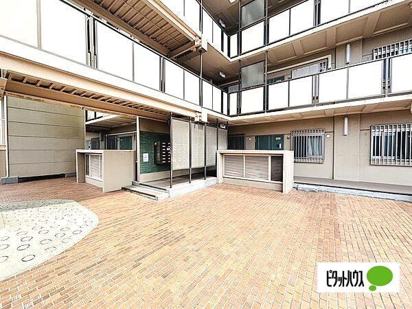 エントランスです