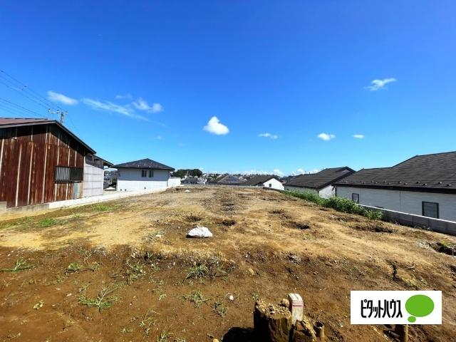 全２棟／Ｂ号棟　のんびりくつろげる中庭 外観