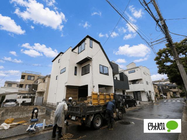 全１棟現場　冬でも足元ポカポカの床暖房 外観