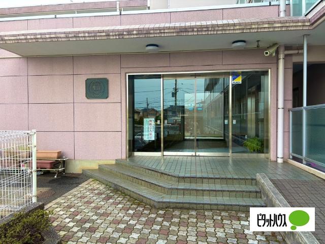 開放的なエントランスです