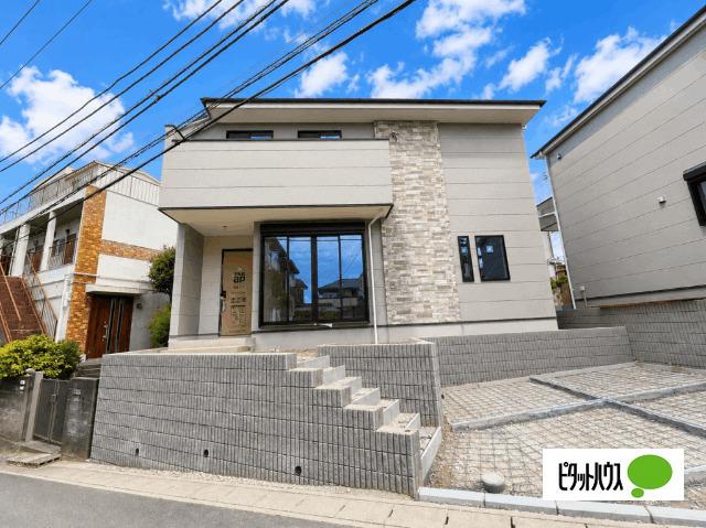 現在建築中です