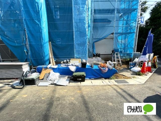 全５棟／Ａ号棟　ＬＤＫが見渡せる対面キッチン 駐車場
