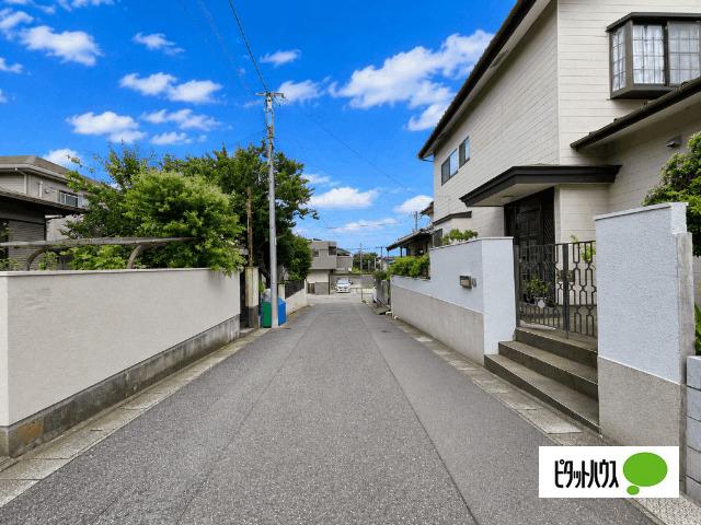 全１棟現場　キッチン横に嬉しいパントリー付き その他