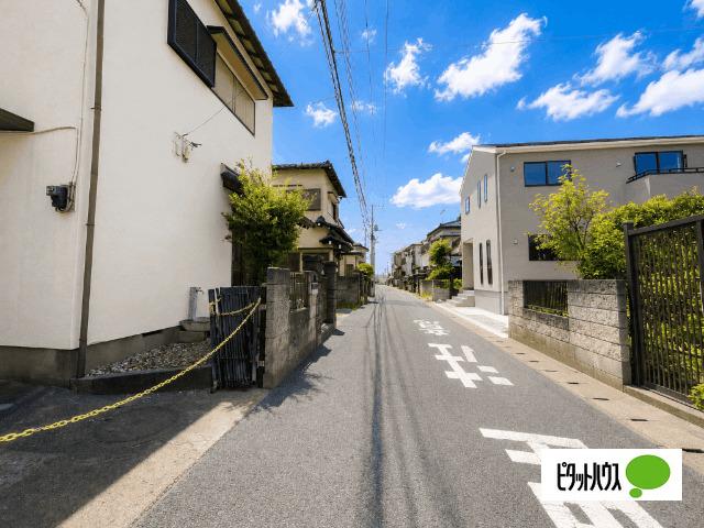 全１棟現場　キッチン横に嬉しいパントリー付き その他