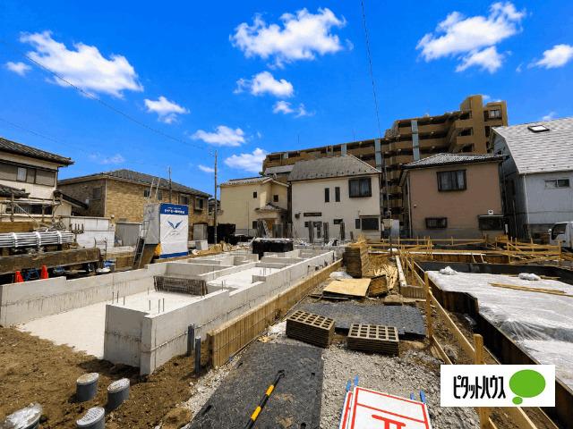 現在建築中です