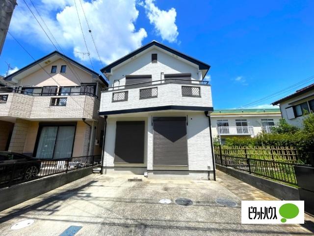鎌ケ谷市東道野辺５丁目　中古戸建 エントランス