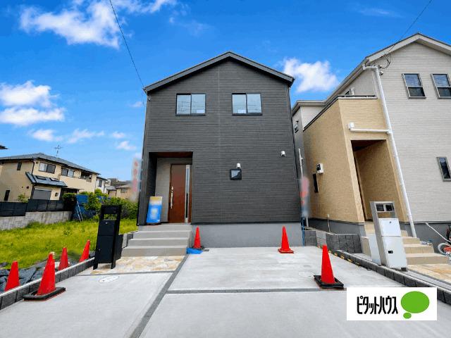 全１３区画／４号棟　近隣に生活施設充実 外観