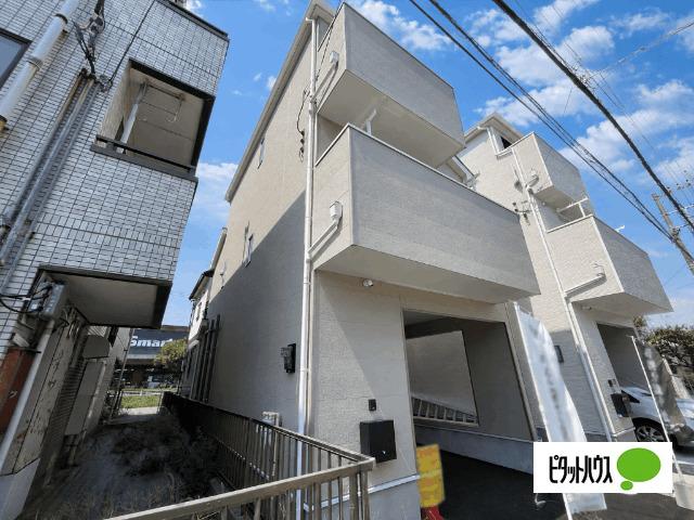 全２棟／１号棟　冷暖房の効率ＵＰのペアガラス採用 外観