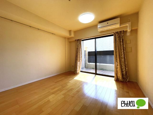 レグザ南市川 リビング