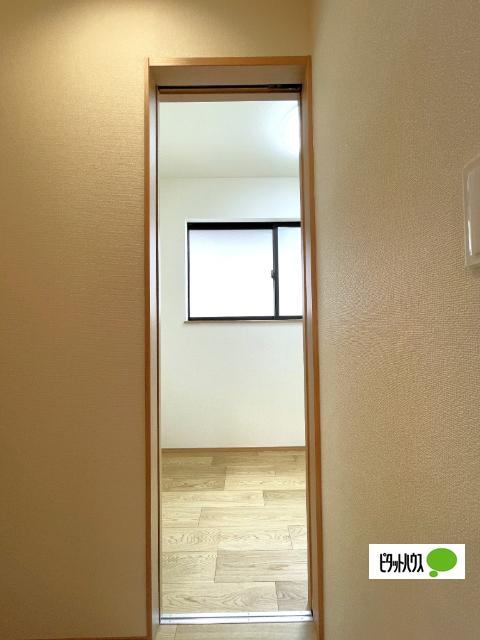 全２棟／Ａ号棟　前面道路６ｍで車の出し入れ楽々 その他部屋・スペース