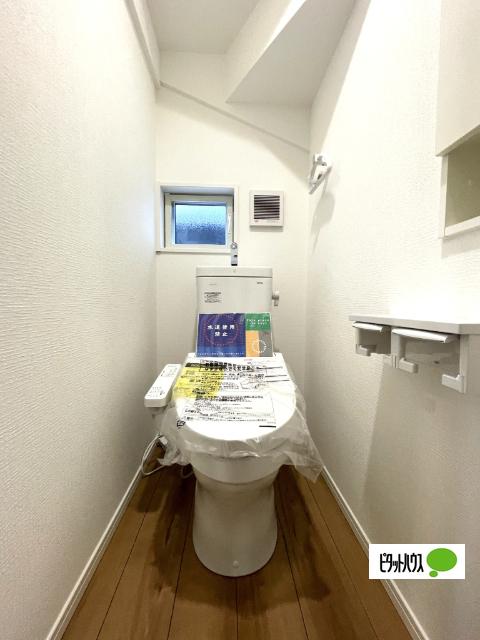 全１棟現場　多目的に活用できるグルニエ付き トイレ