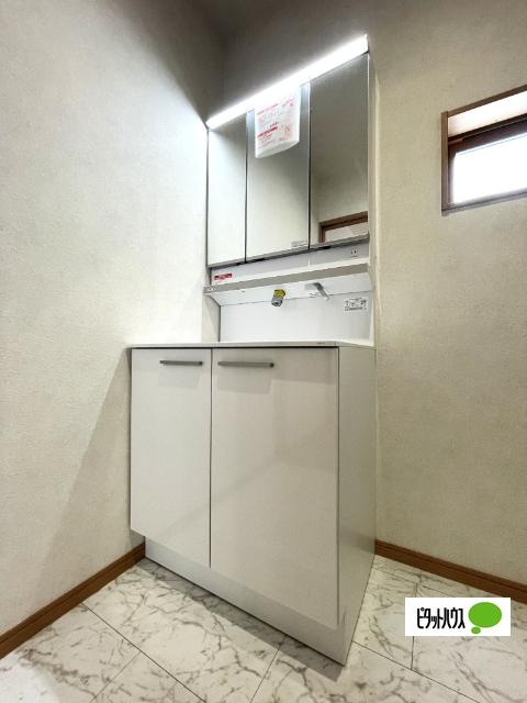 全１棟現場　ウォークインクローゼット２ヶ所 洗面