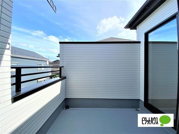 全４棟／４号棟　ガス代の節約にもなるエコジョーズ バルコニー