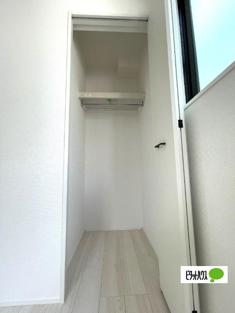 全２棟／２号棟　水廻り集中設計で家事効率向上 収納
