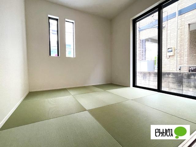 全３棟／３号棟　前面道路広々の１２m その他部屋・スペース