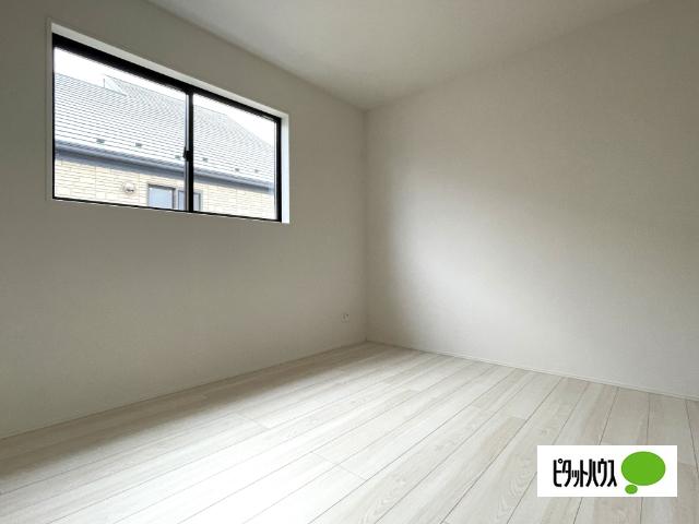 全３棟／３号棟　前面道路広々の１２m その他部屋・スペース