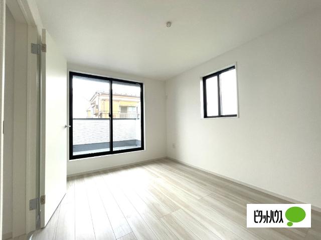 全１棟現場　外の荷物もしまえるシューズインクローゼット その他部屋・スペース