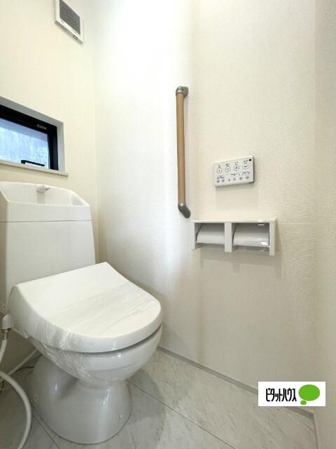 全２棟／Ａ号棟　ＺＥＨ水準の省エネ住宅 トイレ