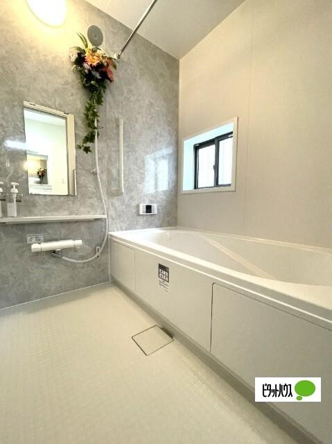 全１棟現場　ＺＥＨ水準の省エネ住宅 バス／シャワー