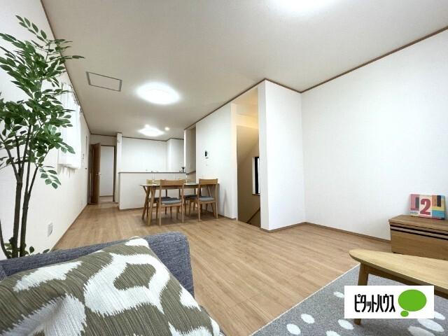 全２棟／１号棟　家事の時短の嬉しい食洗機付き リビング