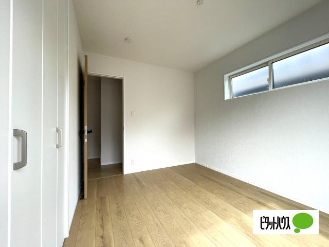 全１棟現場　冬でも足元ポカポカの床暖房 その他部屋・スペース