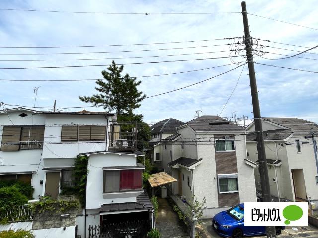 全１棟現　並列で楽々、駐車場３台分 眺望