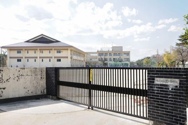 市川市立第一中学校