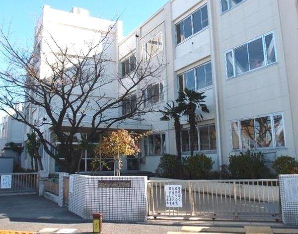 江戸川区立上一色中学校