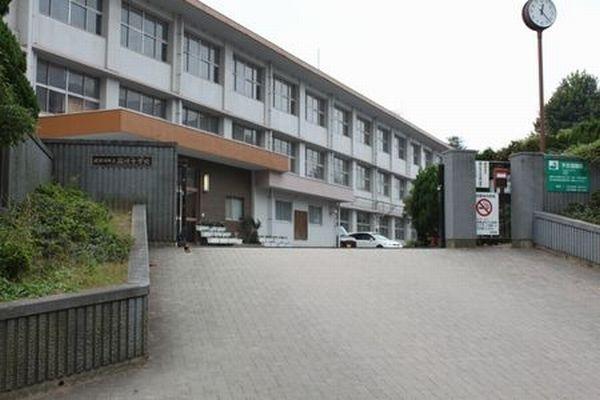 江戸川区立篠崎中学校
