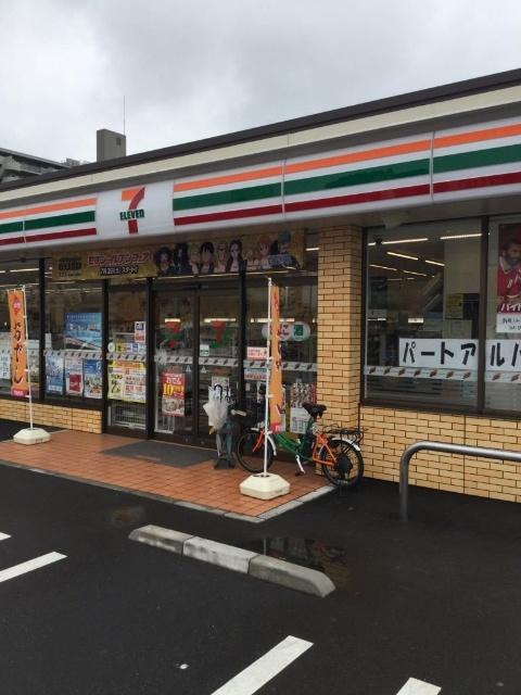 コンビニ