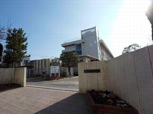 中学校